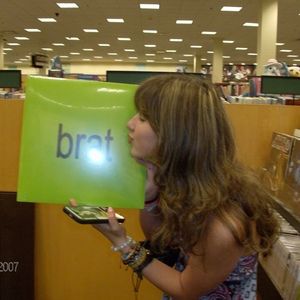 Meet your Posher, Catalina